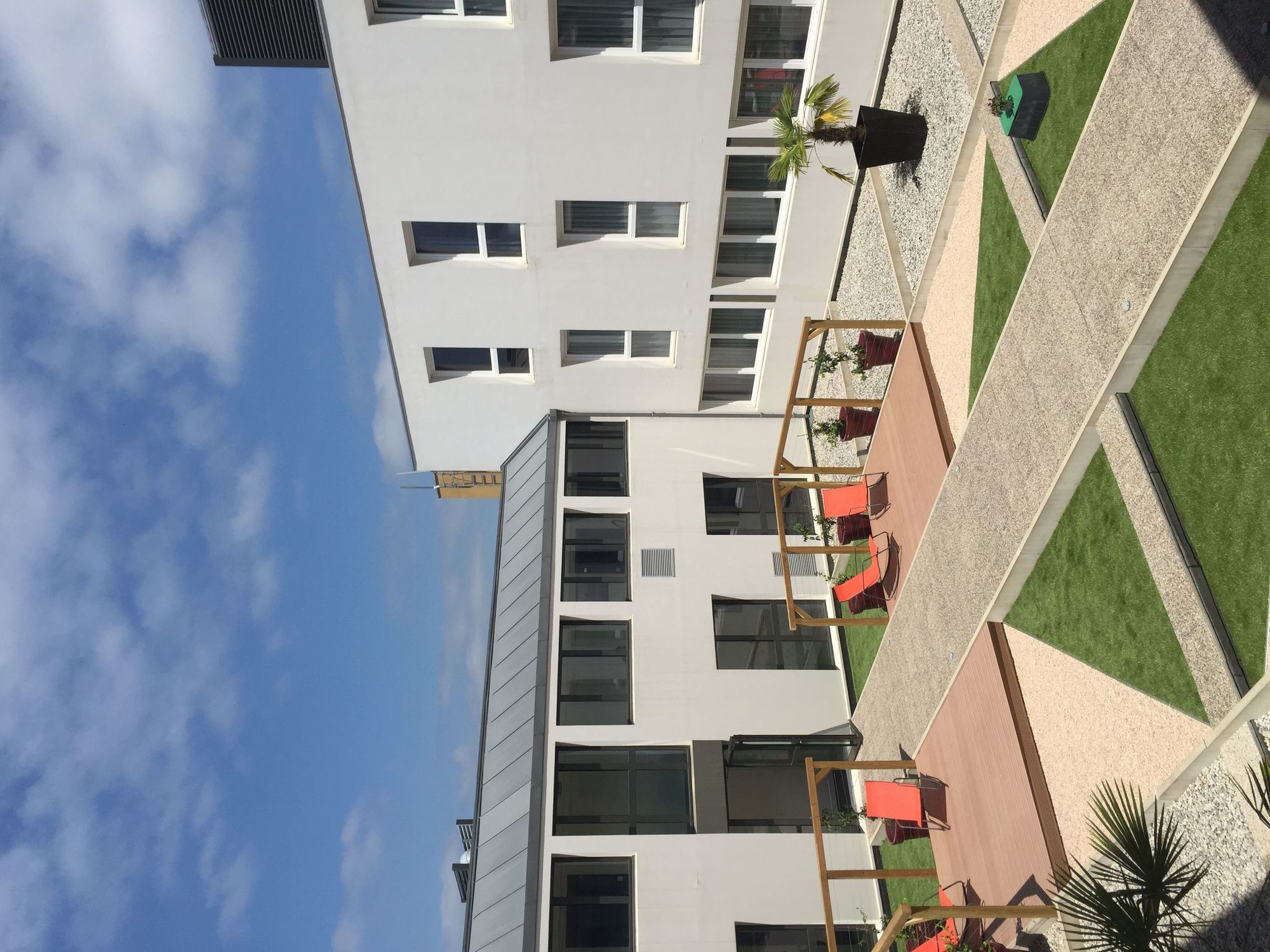 Comfort Suites Pau Idron Exterior foto