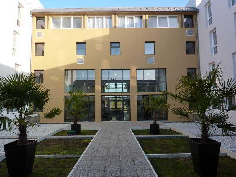 Comfort Suites Pau Idron Exterior foto