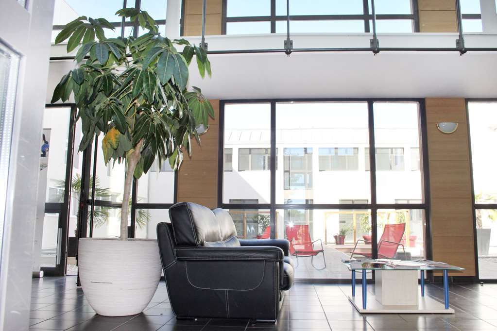 Comfort Suites Pau Idron Exterior foto